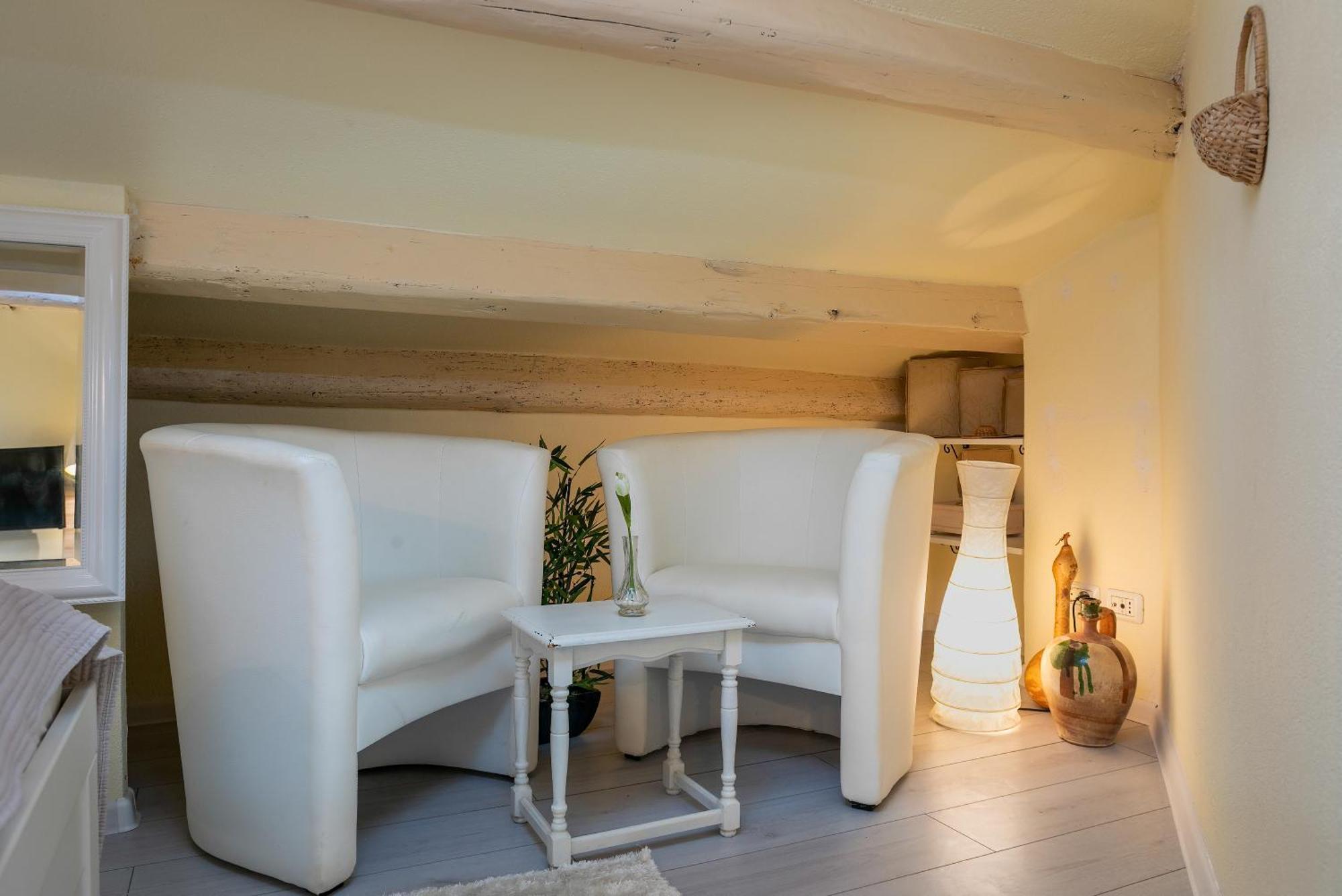 Duplex Camelia In Charming Old Town Apartamento