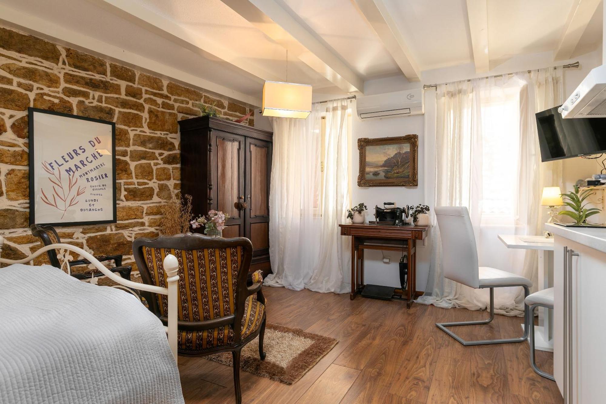 Duplex Camelia In Charming Old Town Apartamento Rovinj