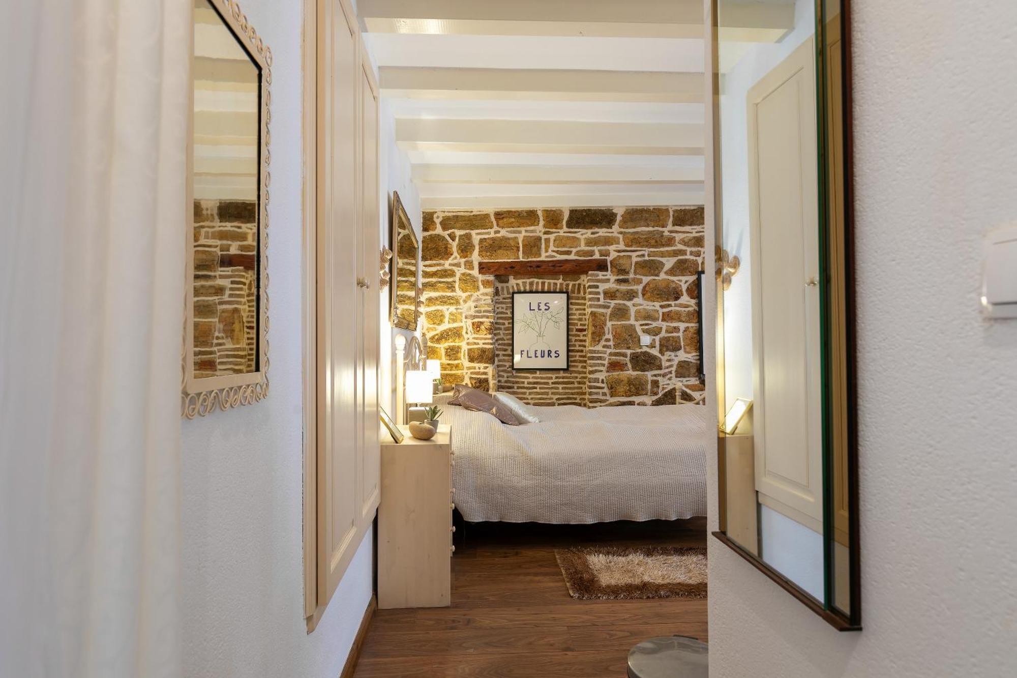 Duplex Camelia In Charming Old Town Apartamento